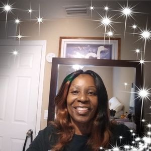 Meet your Posher, Elnora